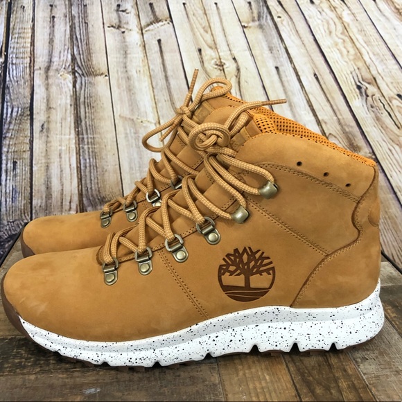 Timberland Other - NWOT Men’s Timberland mid Chukka size 9